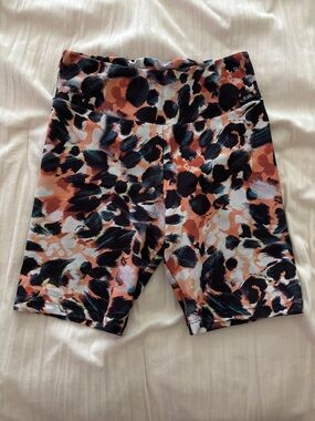 LiCi fit short
